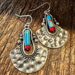 Boho Hippie Western Cowgirl Pounded Turquoise Stone Silver‎ Drop Wire Earrings,